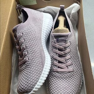 Skechers sport 8.5 lavender